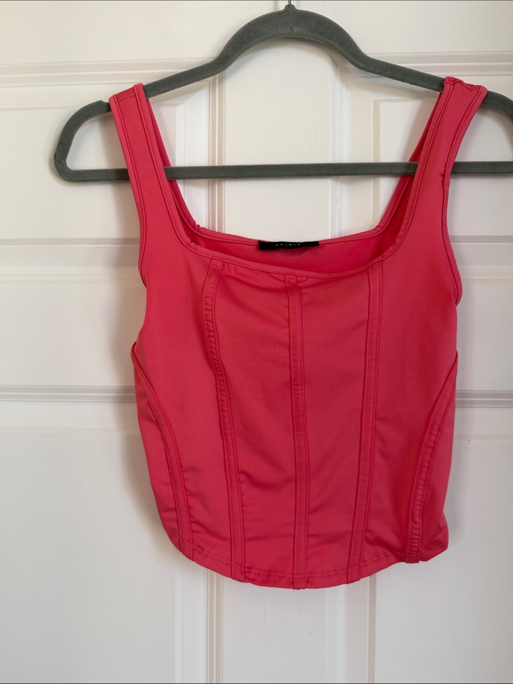 Square-Neck Crop Tank Top in Coral Pink